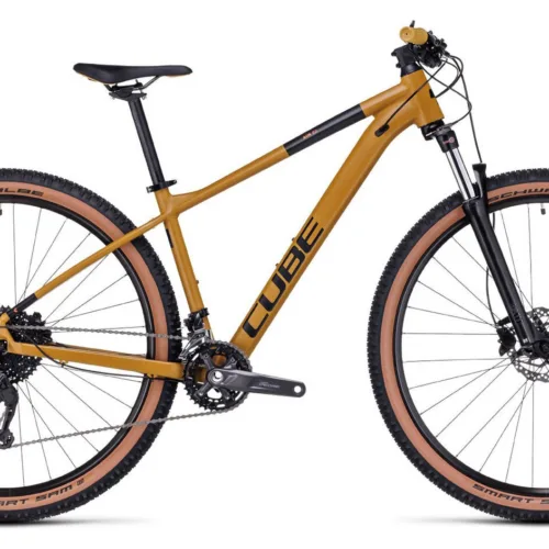 Rower górski hardtail Cube Aim EX, widok z boku
