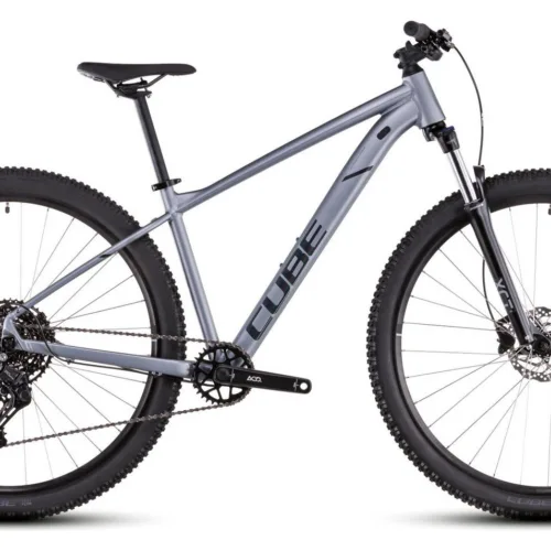 Rower górski hardtail Cube Aim Race, widok z boku